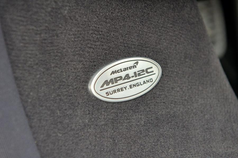  McLaren MP4-12C Spyder 2012 года  (фото 265 из 270)